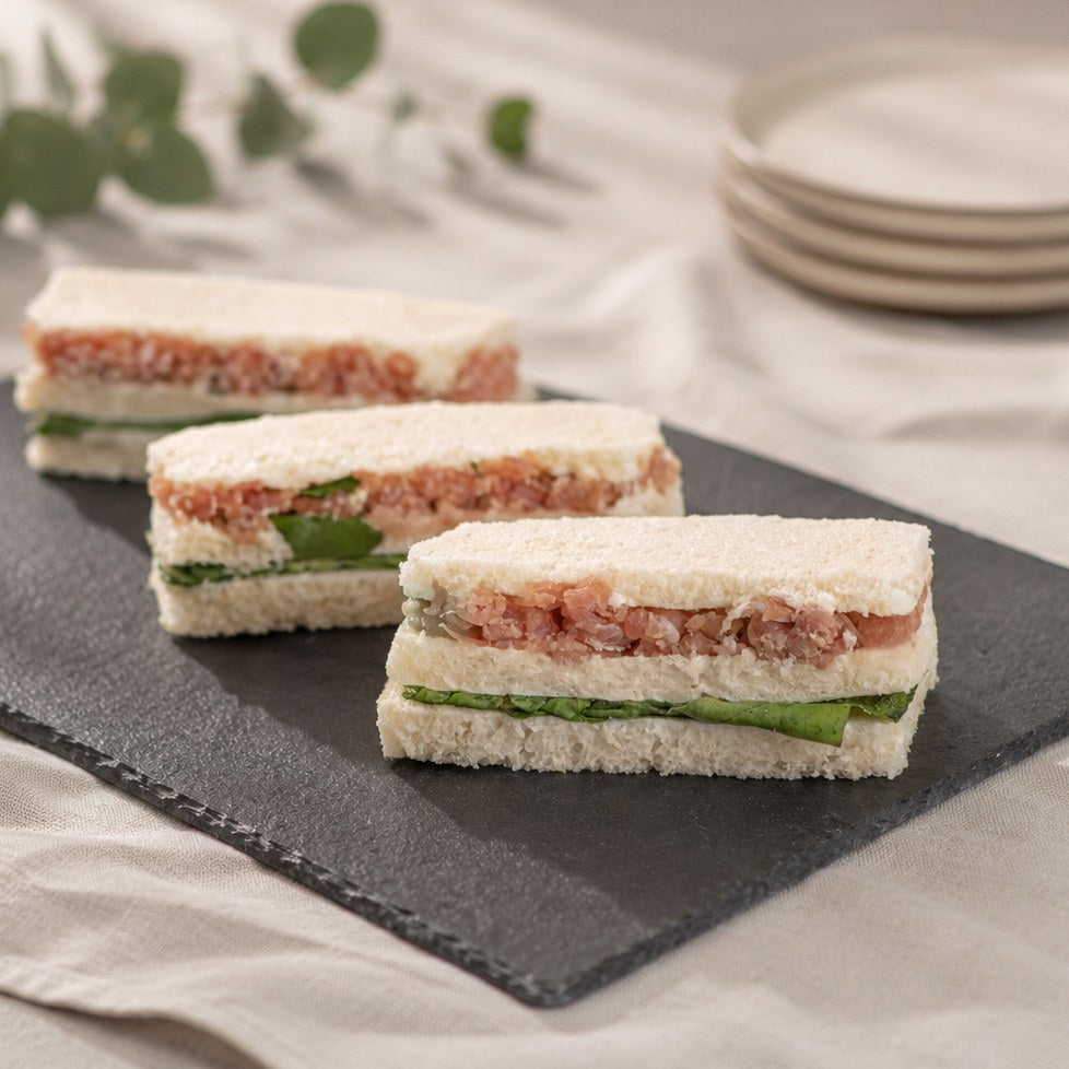 Tapadito Miga Jamón Crudo Queso Crema y Rúcula