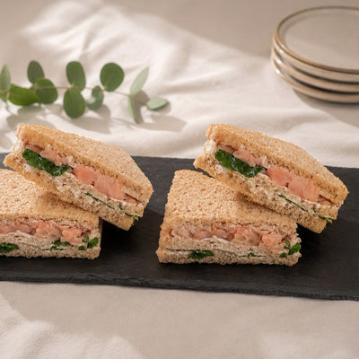 Tapadito Miga Salmón Queso Crema Berros