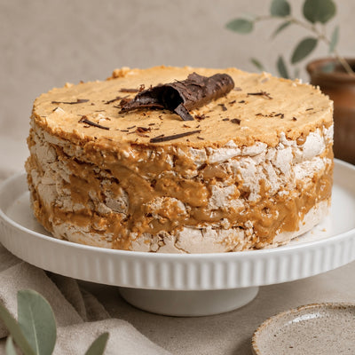 Torta Merengue Lúcuma